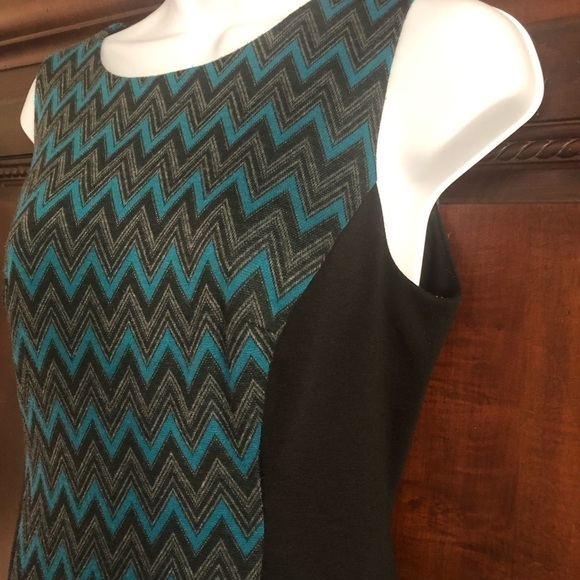 NINE WEST | Chevron Panel Dress - Picture 2 of 5